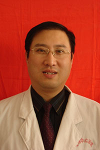 杨成